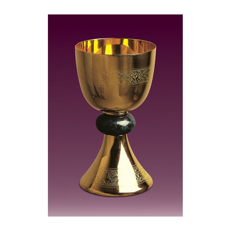 Kielich z marmurem włoskim  w nodusie, zdobiony grawerunkiem lub bez graweruh: 17,5 cm - Kielich z marmurem włoskim  w nodusie, zdobiony grawerunkiem h: 19 cm.