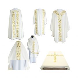 Komplet szat liturgicznych (2) - Ornaty haftowane