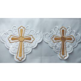 Obrus ołtarzowy haftowany - wzór eucharystyczny (145) - OBRUSY OŁTARZOWE