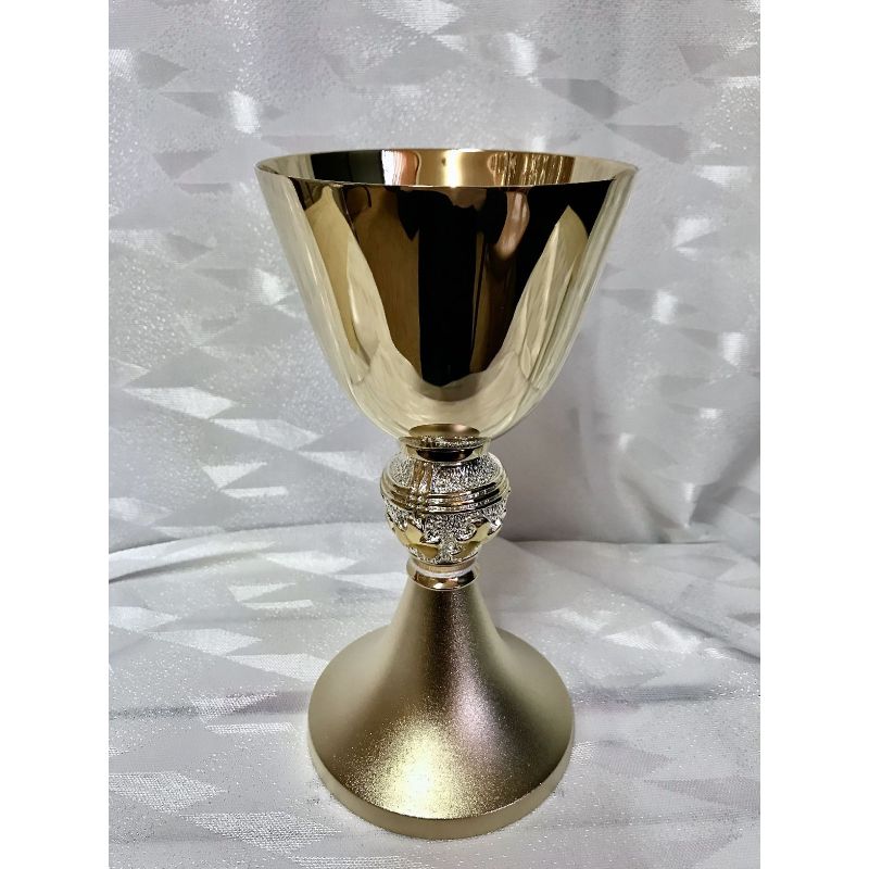 Kielich mszalny, pozłacany, motyw gołębie - 20 cm (46D) - Kielich mszalny, pozłacany, motyw gołębie - 20 cm (46D)