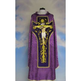 Ornat haftowany Jezus na krzyżu- rozeta fiolet (T6)