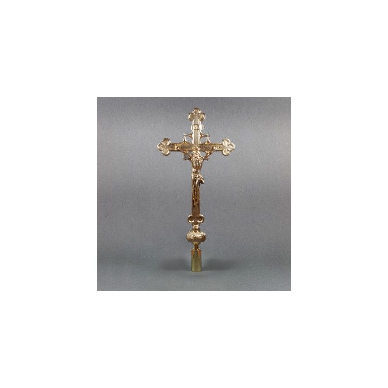 Krzyż mosiężny procesyjny - wysokość ok. 62 cm. - Krzyż mosiężny procesyjny - wysokość ok. 62 cm.