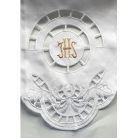 Obrus ołtarzowy haftowany - wzór eucharystyczny (106) - OBRUSY OŁTARZOWE