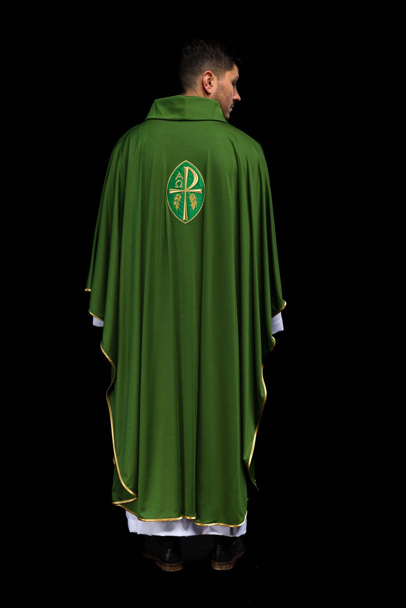Ornat haftowany z symbolem Alfa, Omega i symbol PAX - zielony (H195) - zdjęcie 4