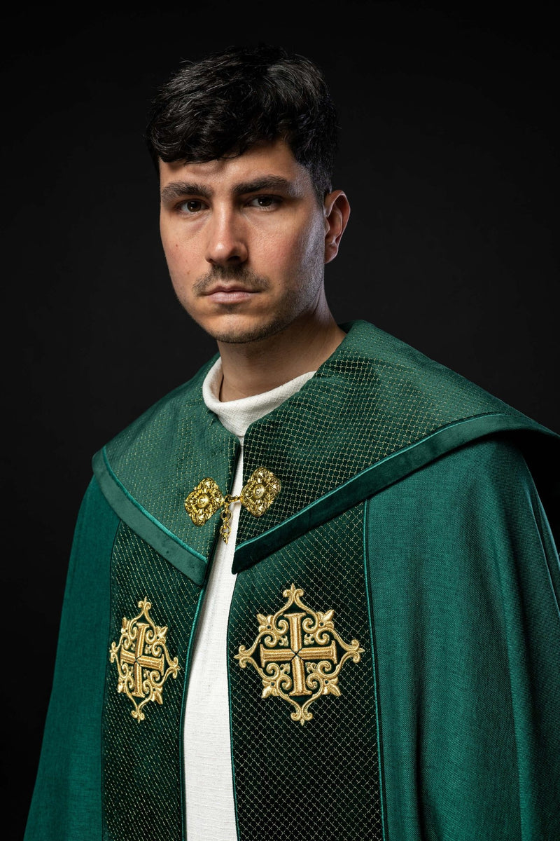 Kapa liturgiczna zielona, haftowana, aksamitny zielony pas (33H) - zdjęcie 3