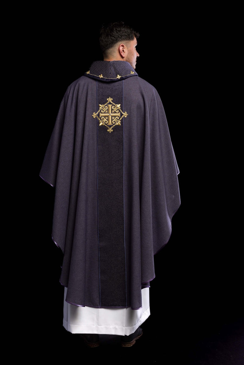 Ornat haftowany fioletowy, aksamit, symbol krzyża (H207) - zdjęcie 5