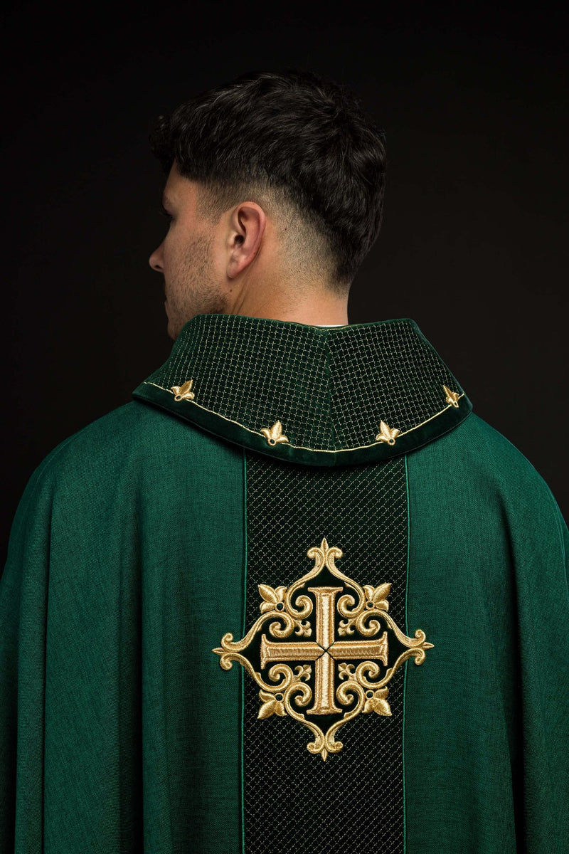Ornat haftowany zielony, aksamit, symbol krzyża (H209) - zdjęcie 7