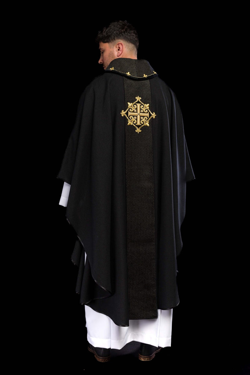 Ornat haftowany czarny, aksamit, symbol krzyża (H212) - zdjęcie 7