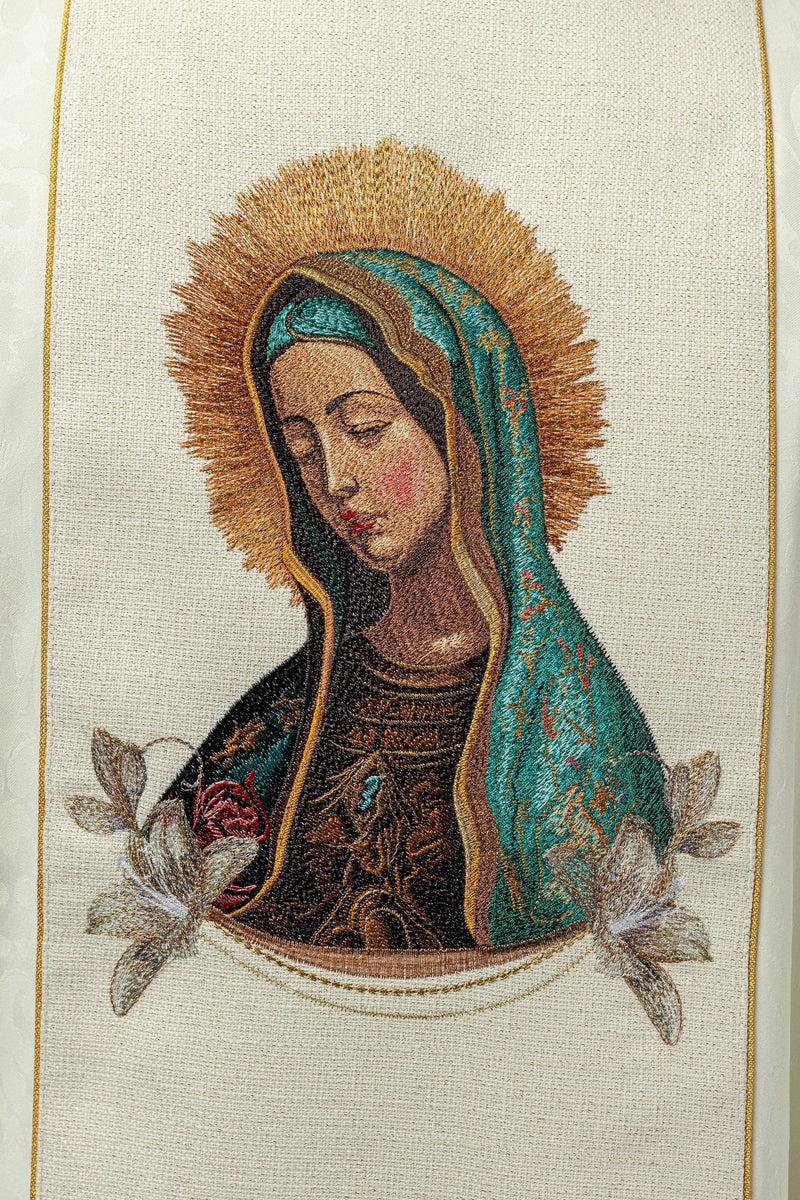 Ornat z haftowanym wizerunkiem Matki Boskiej Guadalupe (113H) - zdjęcie 3