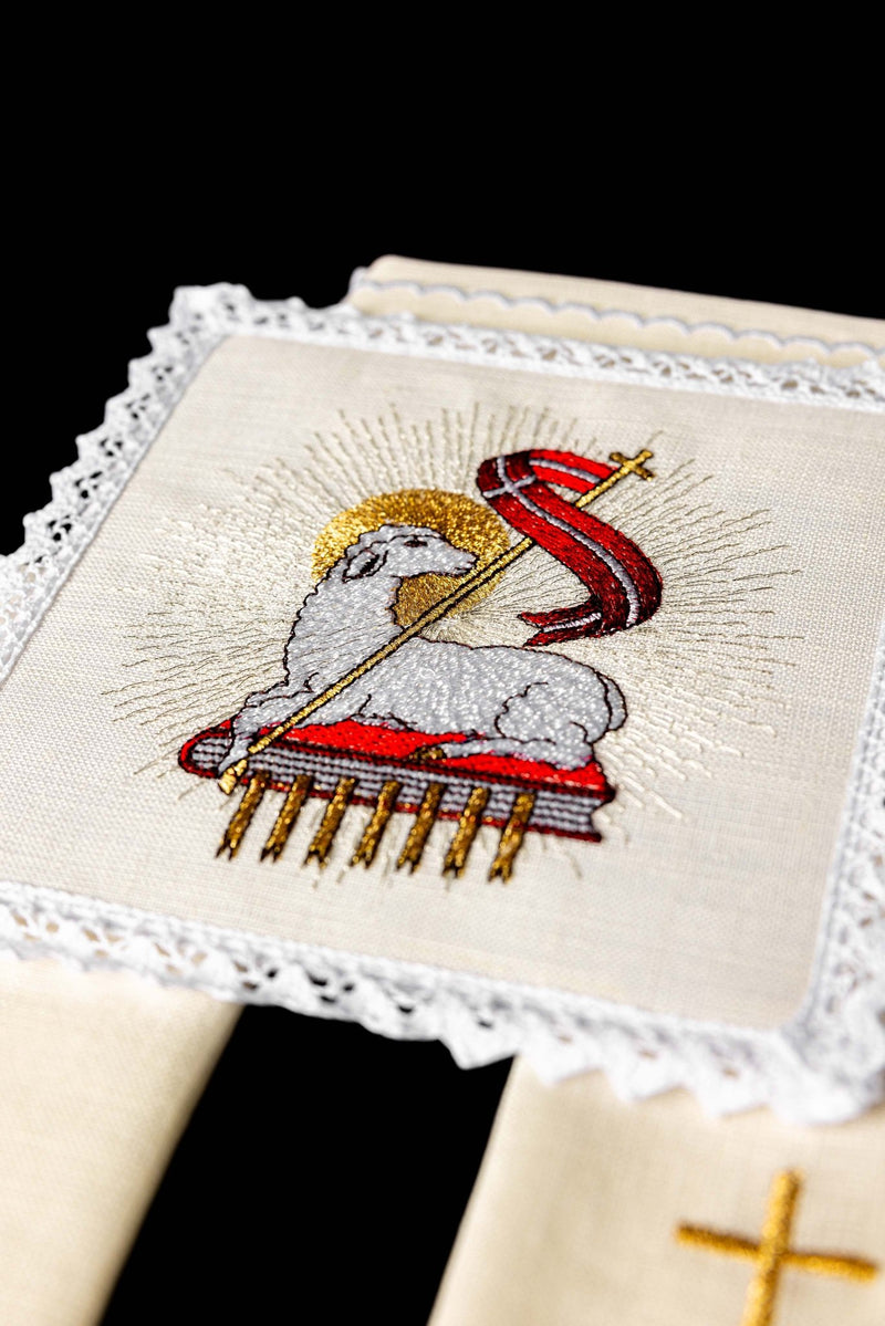 Bielizna kielichowa, lniana, haft Baranek (117H) - zdjęcie 4
