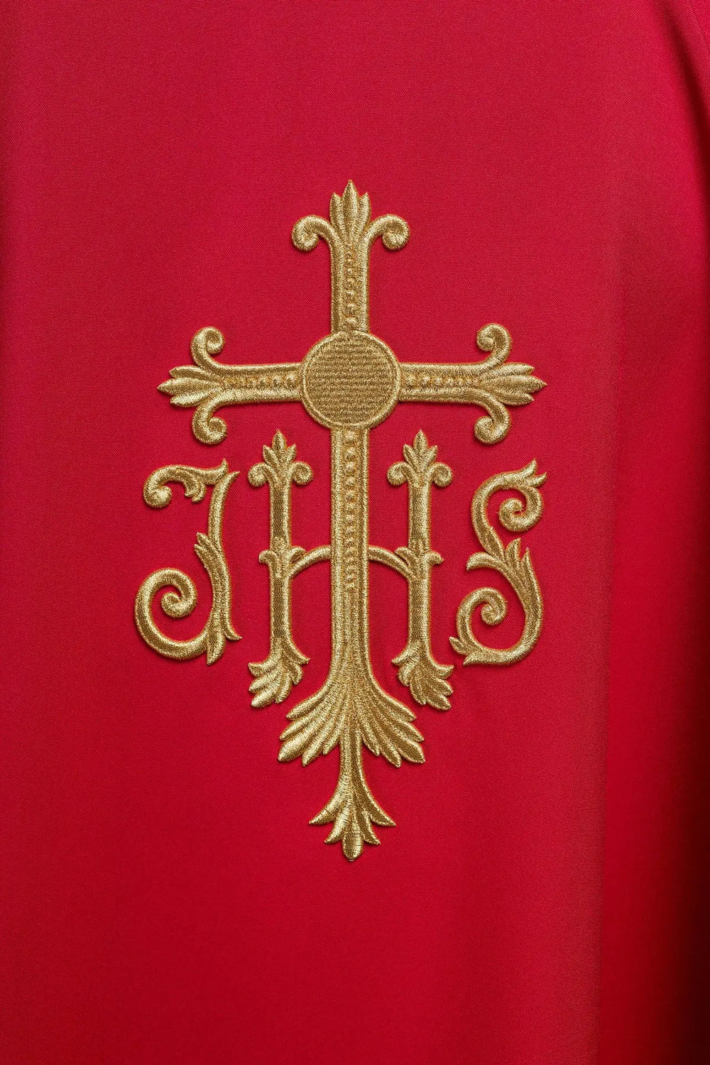 Ornat haftowany z symbolem IHS - czerwony (H113) - zdjęcie 3