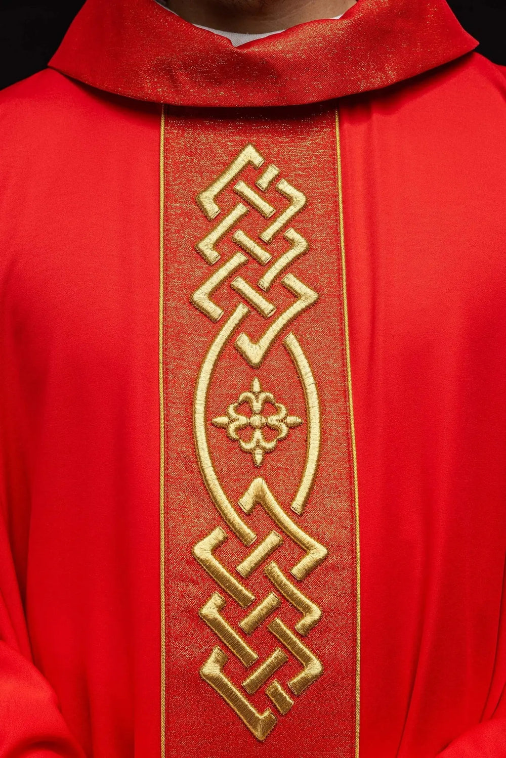 Ornat bogato haftowany - czerwony (H156) - zdjęcie 3